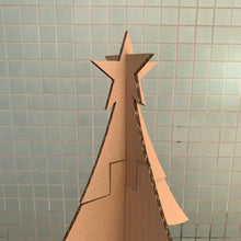 Carregar imagem no visualizador da galeria, Árvore de Natal de Papelão